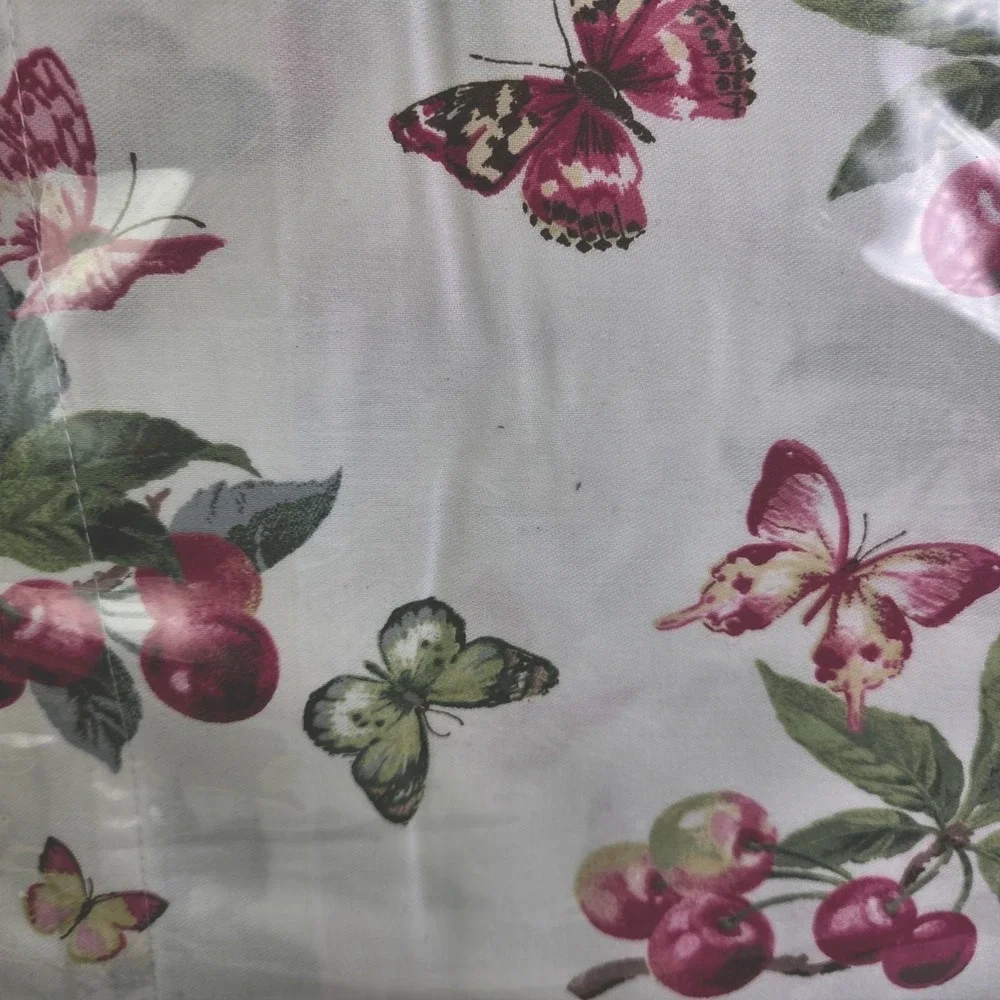 Cherries Butterfly Tablecloth 60 x 104 Oblong Summer Spring Red Cherry Green New